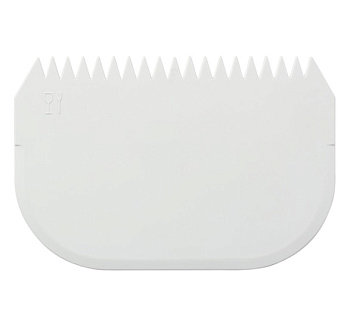 Скребок кондитерский 14,5*9,5 см. жесткий /1/